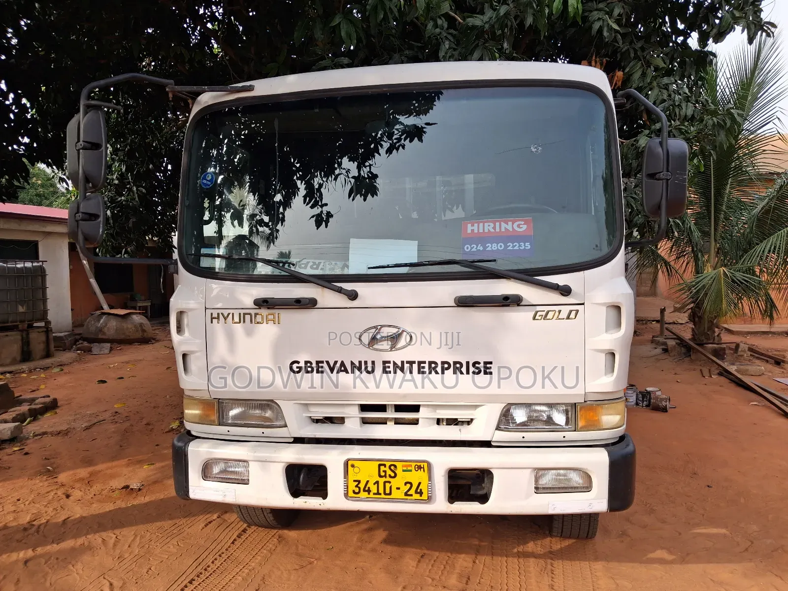 Hyundai Rhino Truck (8 Holes)