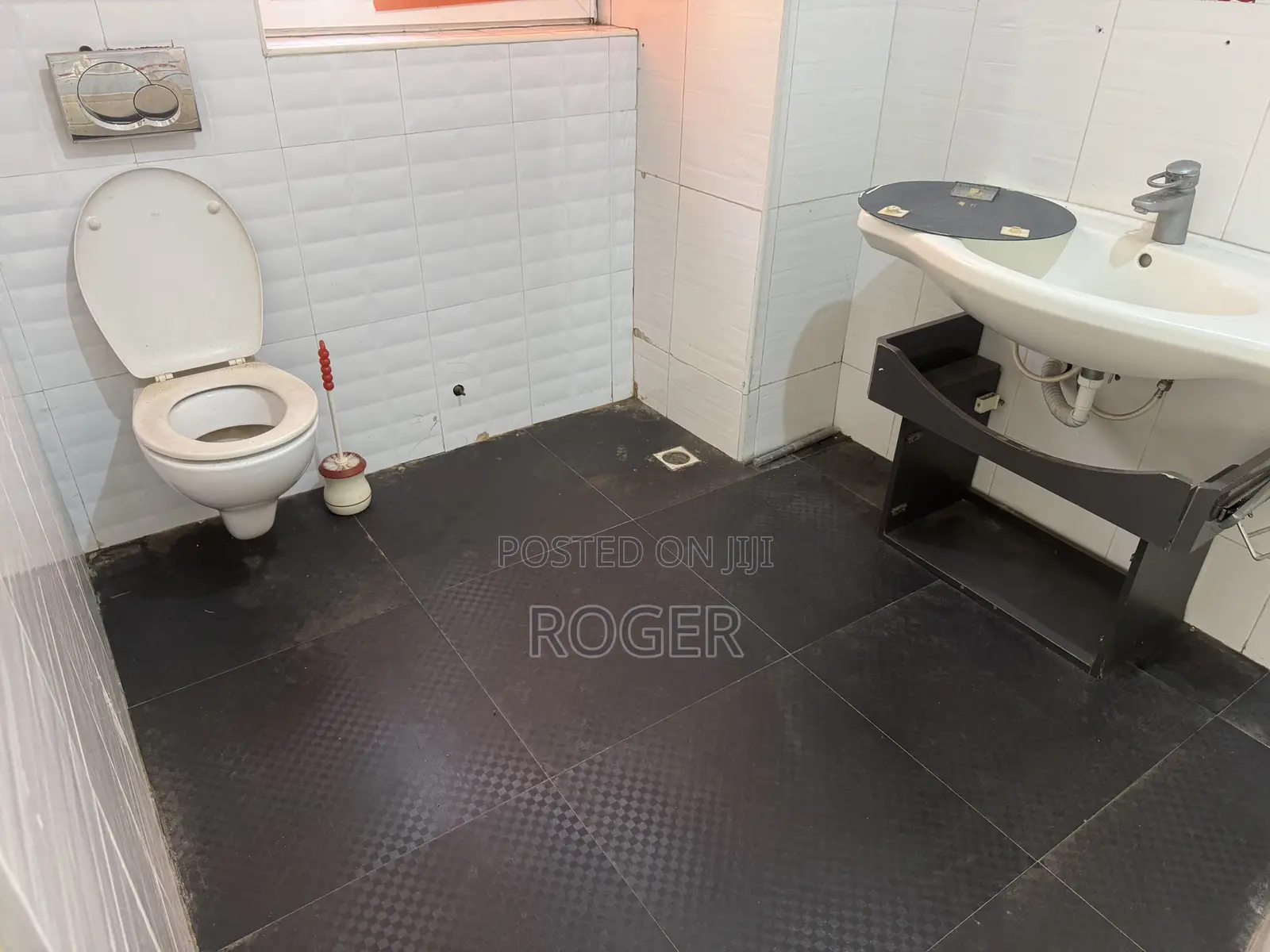 4bdrm House in Achimota Mile 7 for rent