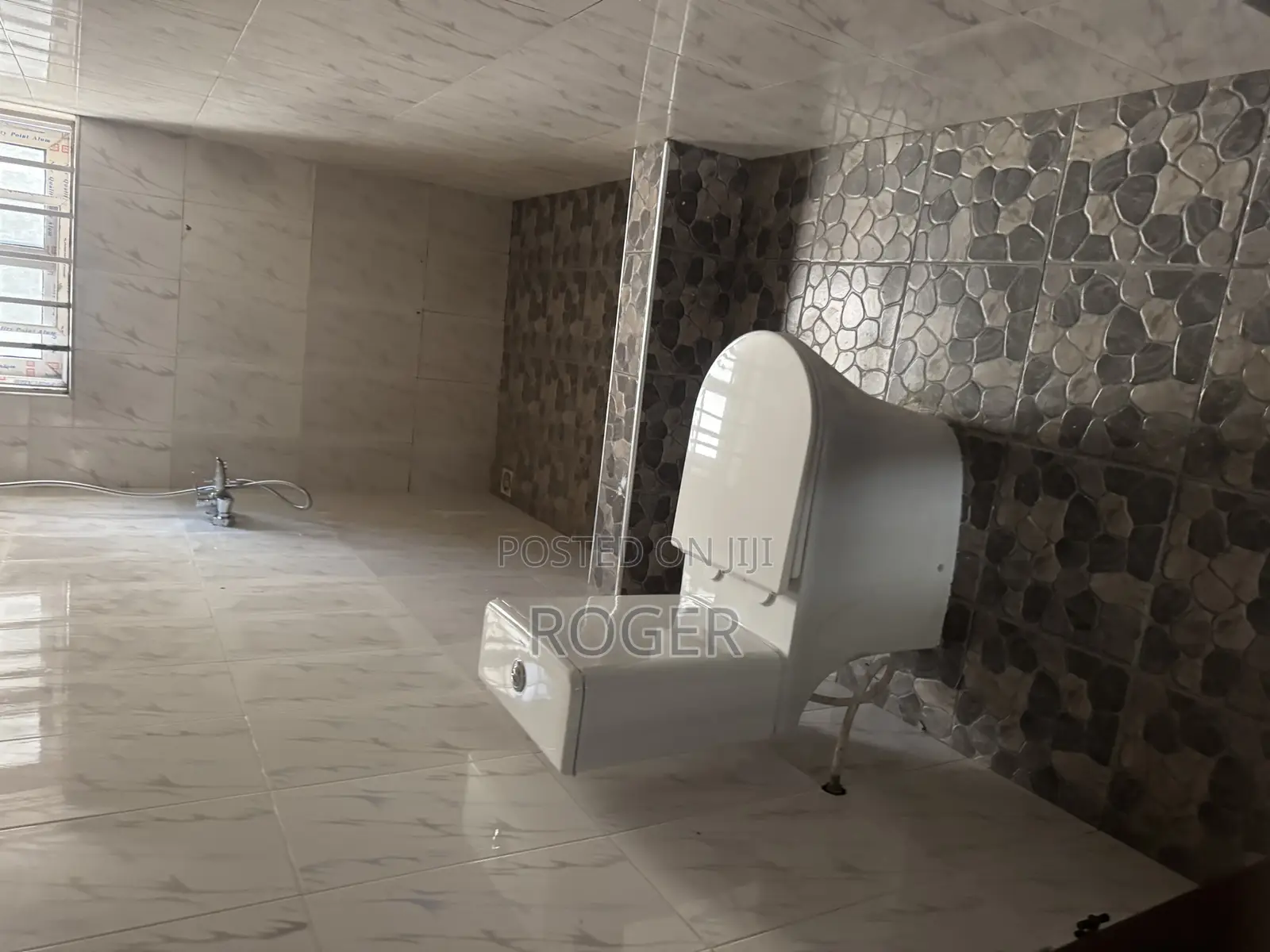 3bdrm House in Achimota Mile 7 for rent