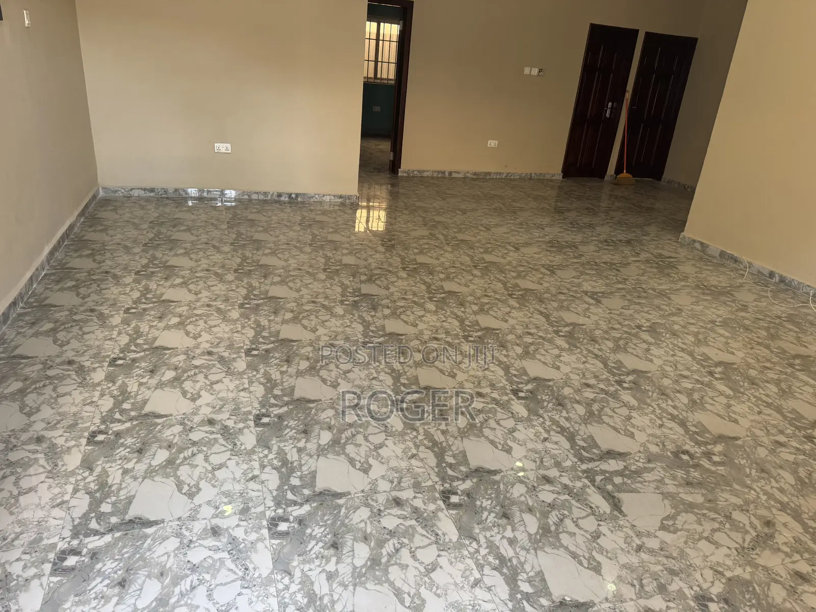 3bdrm House in Achimota Mile 7 for rent