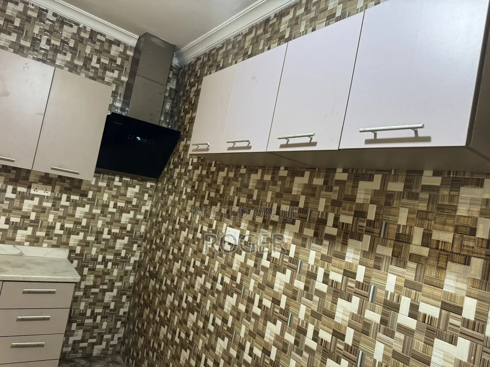 3bdrm House in Achimota Mile 7 for rent