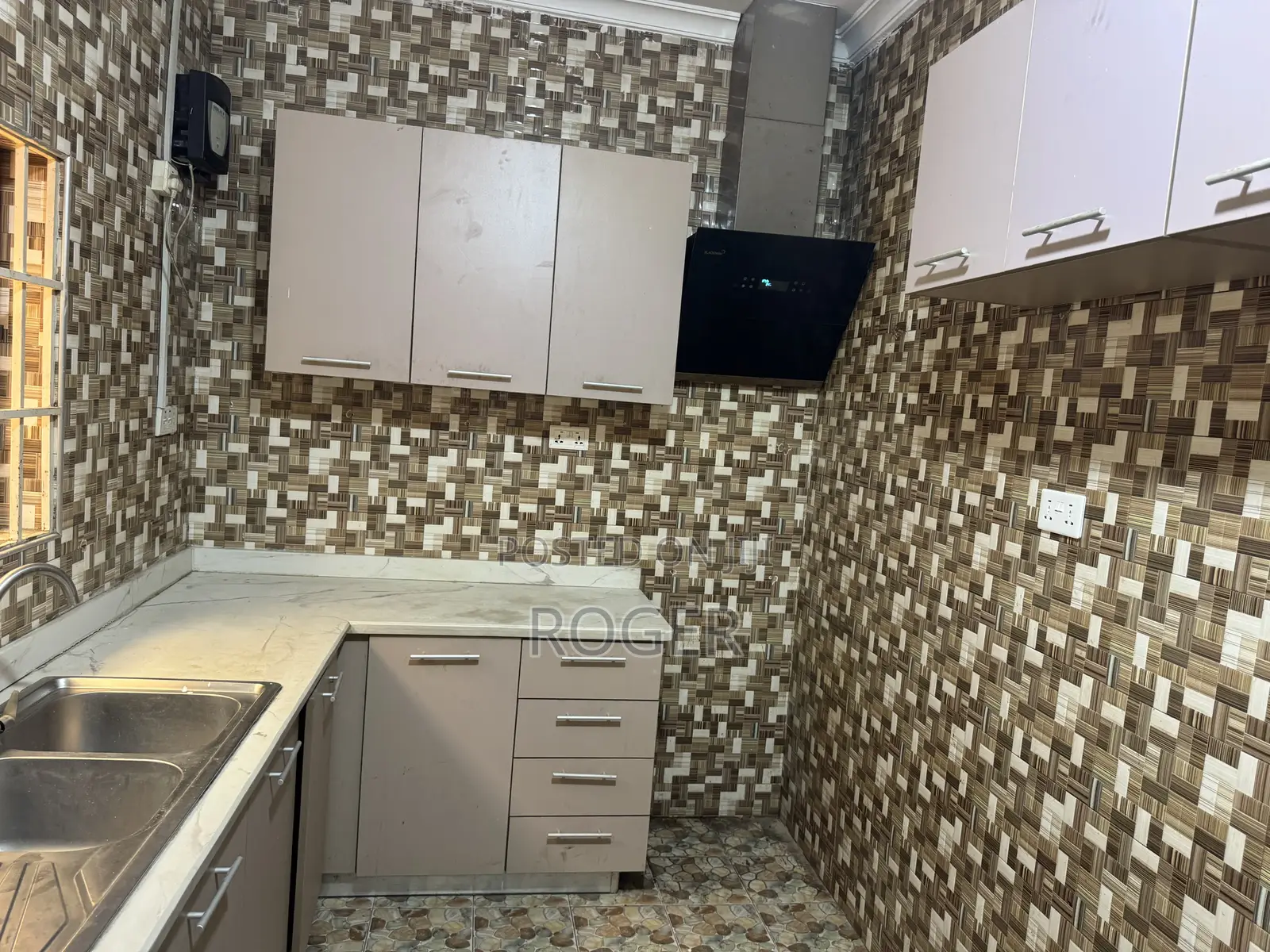 3bdrm House in Achimota Mile 7 for rent