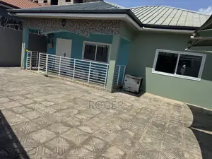 3bdrm House in Achimota Mile 7 for rent