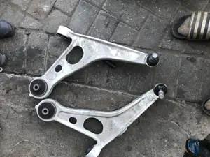 Mitsubishi Outlander 2023 Lower