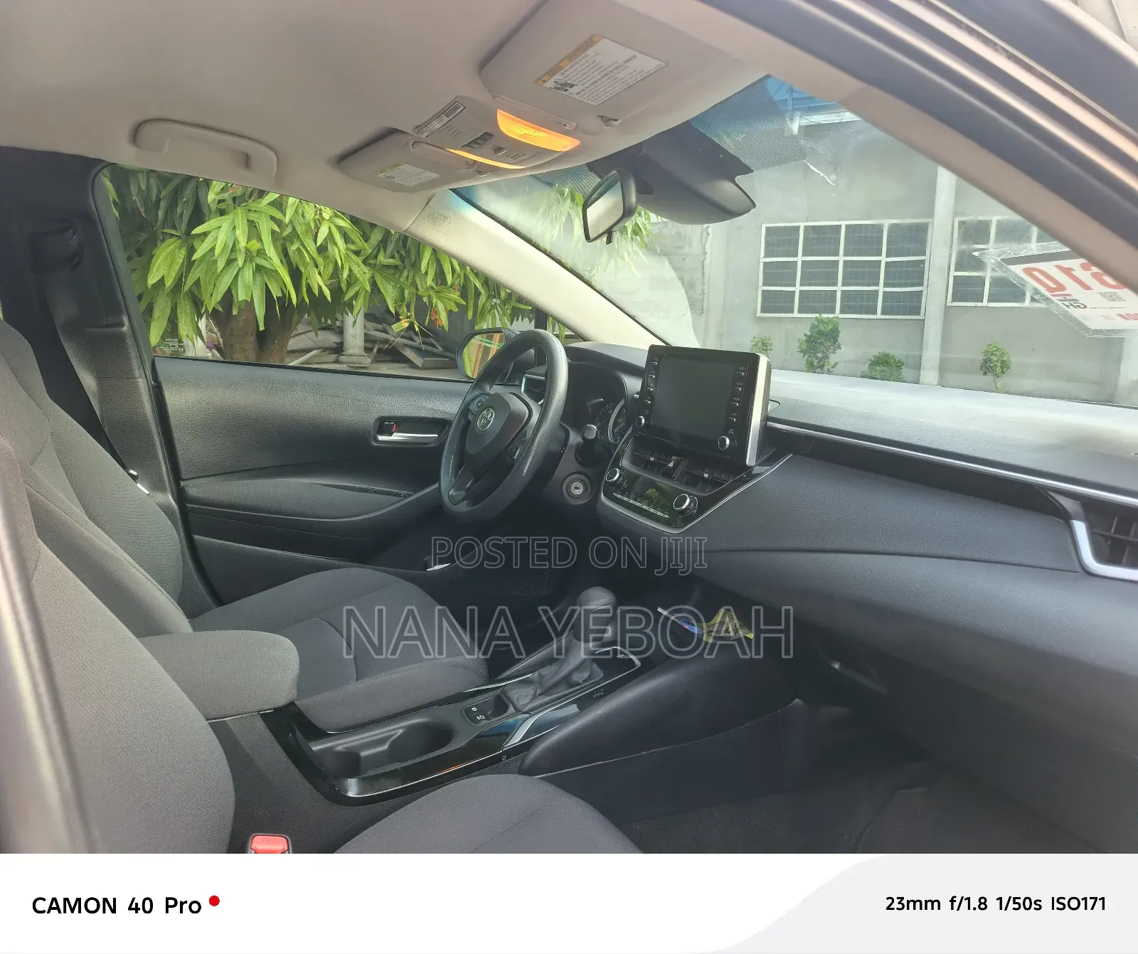 Toyota Corolla LE 2020 Black