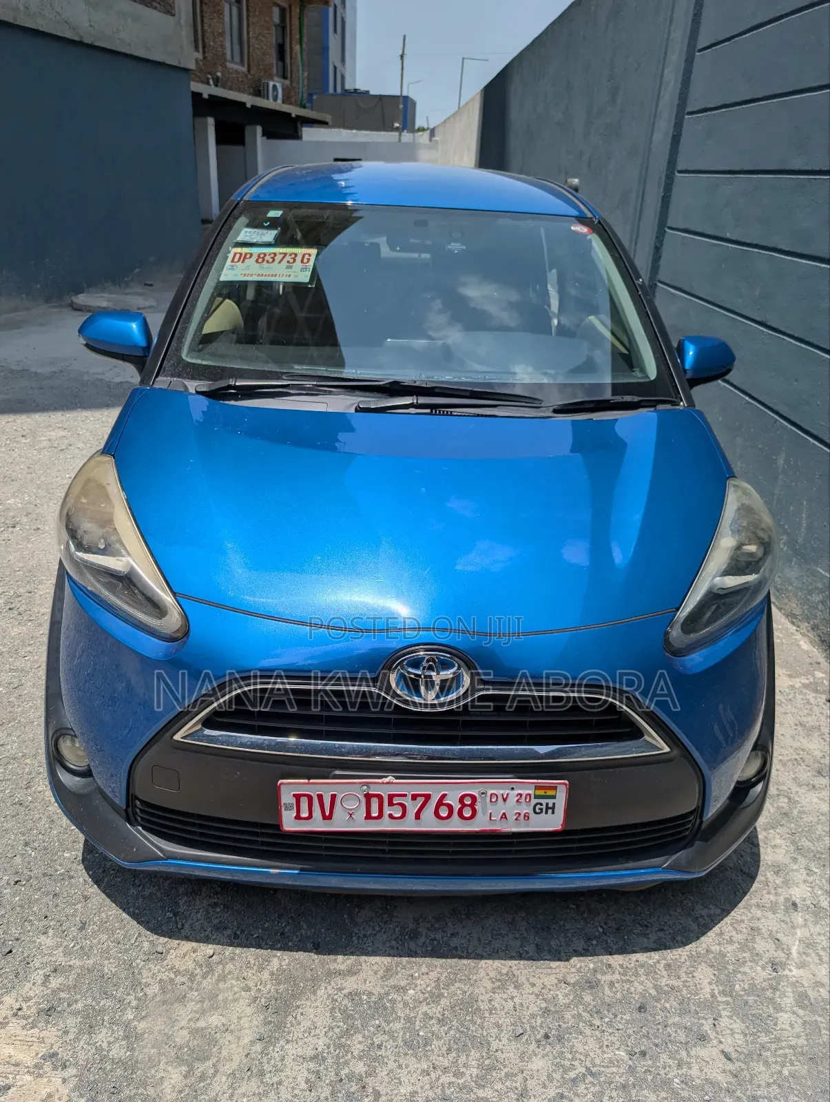 Toyota Sienta 1.5 Hybrid FWD (6-seater) 2017 Blue