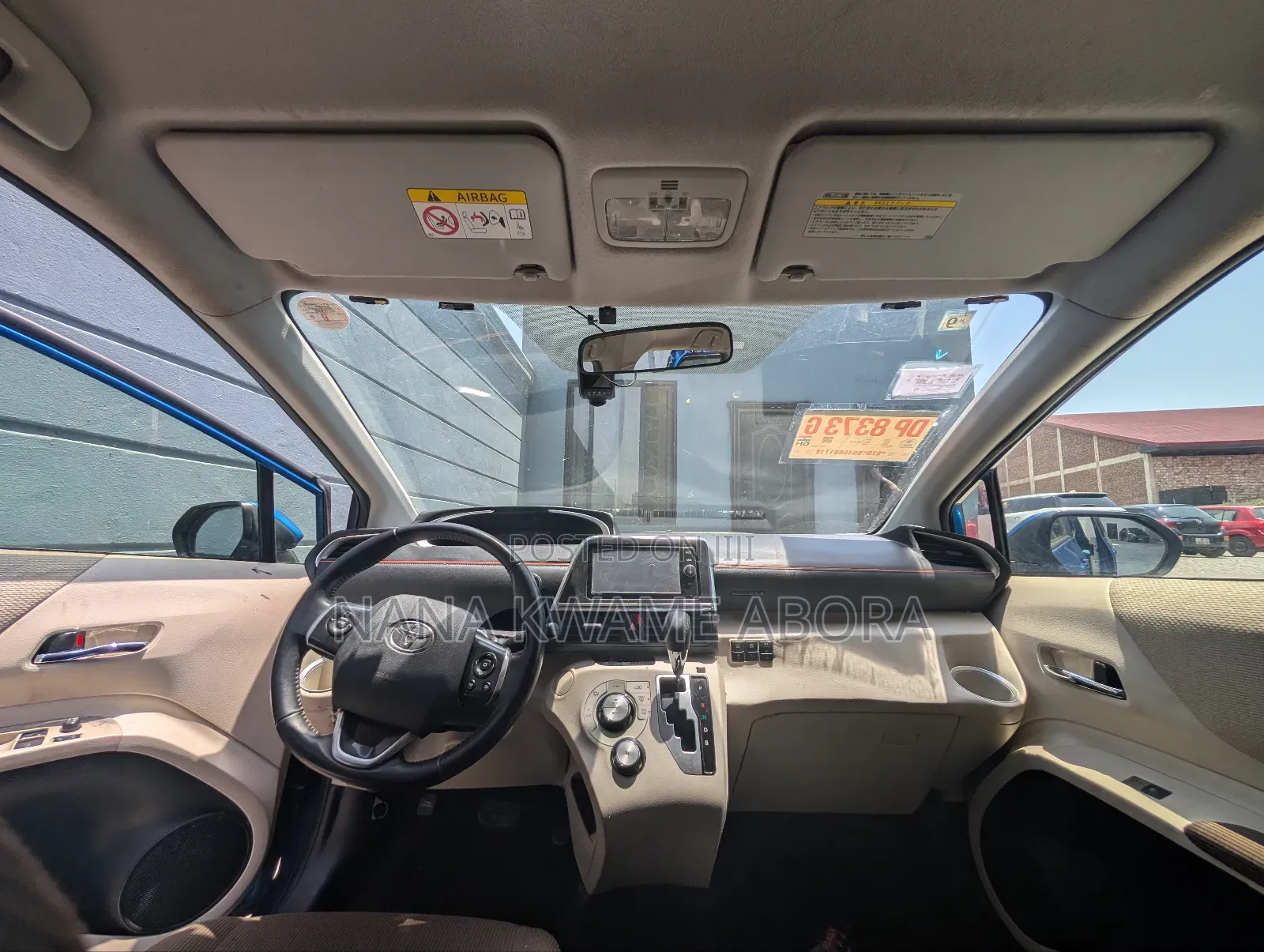 Toyota Sienta 1.5 Hybrid FWD (6-seater) 2017 Blue