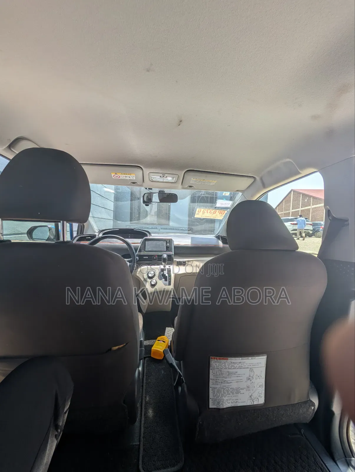Toyota Sienta 1.5 Hybrid FWD (6-seater) 2017 Blue