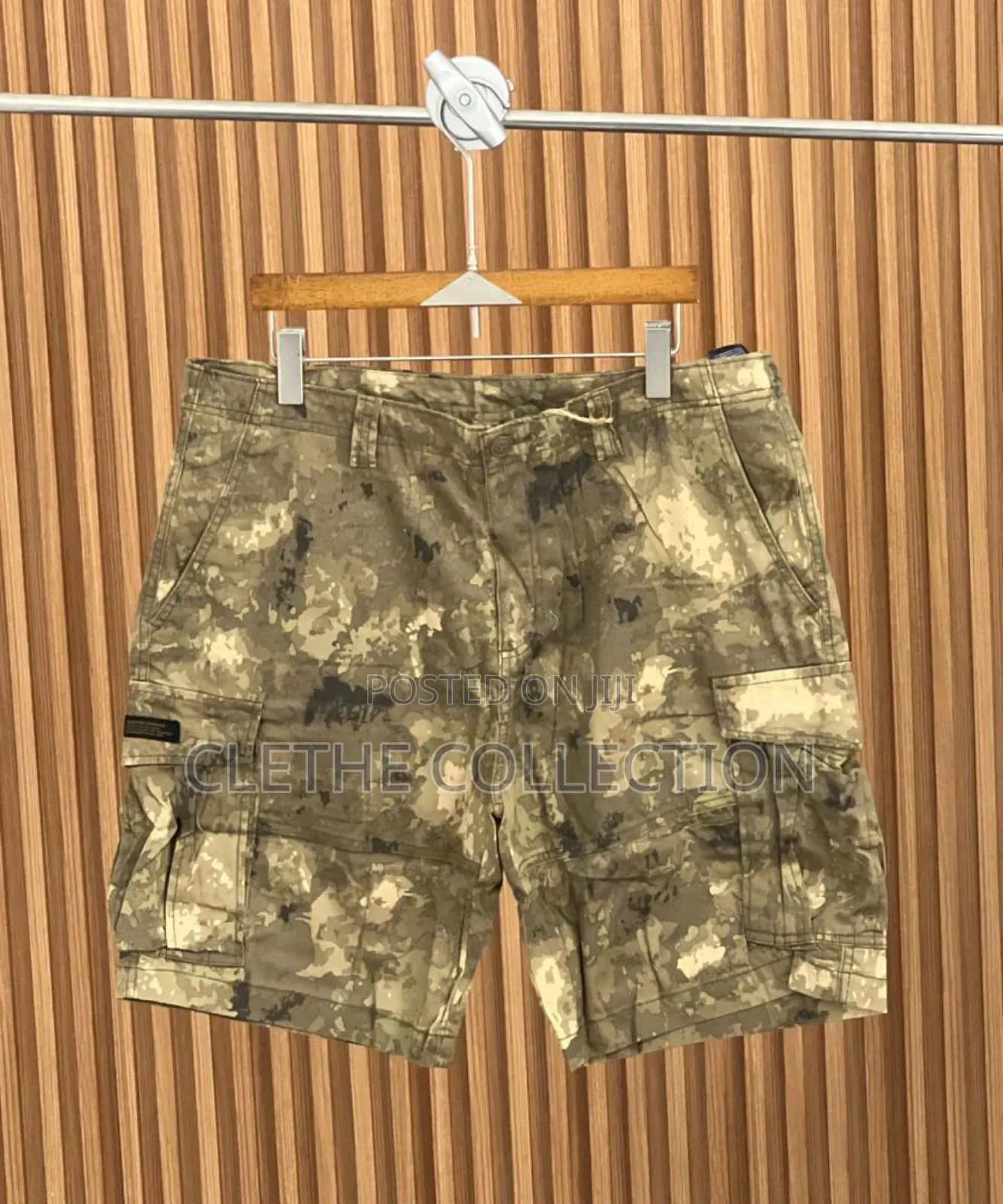 Men Khaki /Camo Shorts