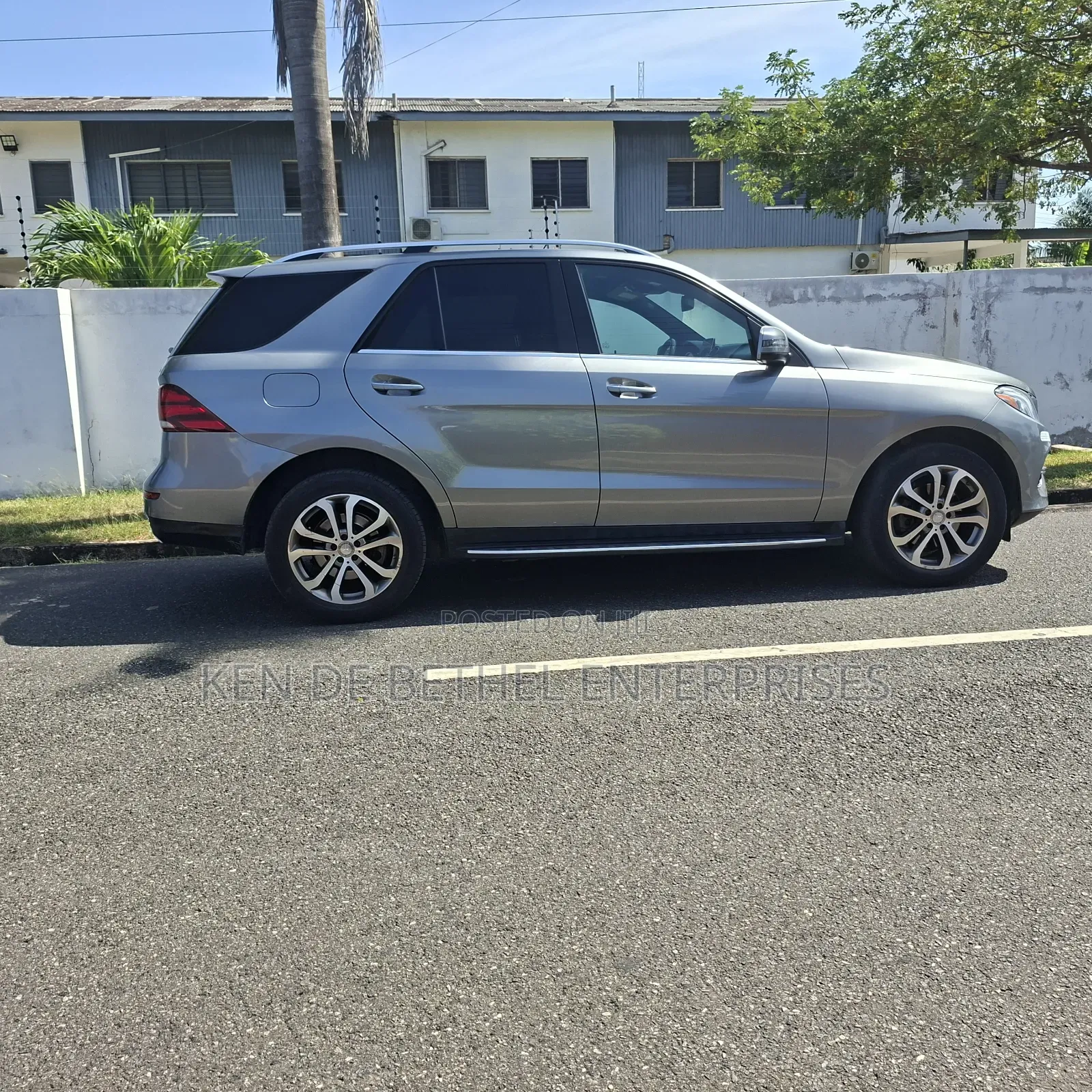 Mercedes-Benz GLE-Class GLE 350d 4MATIC 2015 Silver