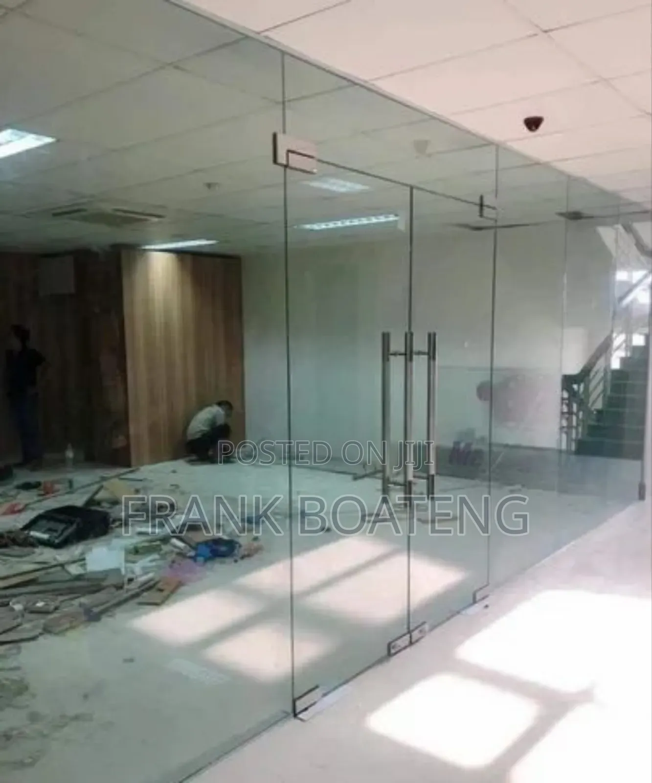 Framelessz Glazz Doorr