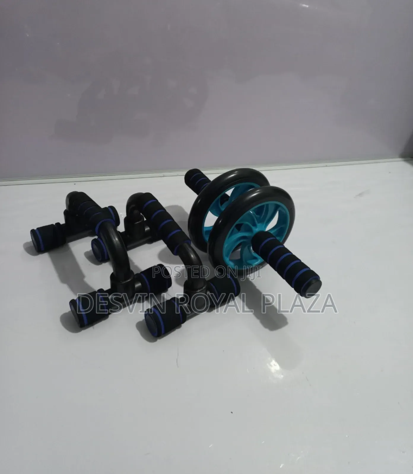Push Up Bar + Ab Wheel Roller