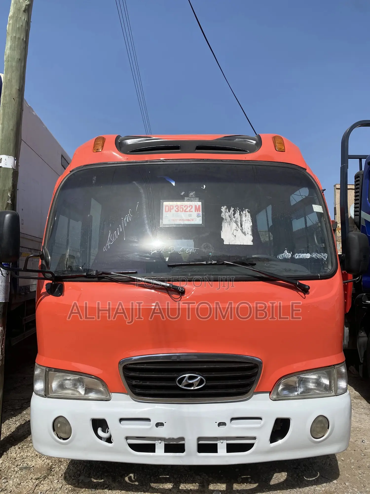 Hyundai County 2015 Orange