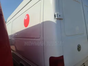 Volkswagen LT 2000 Beige