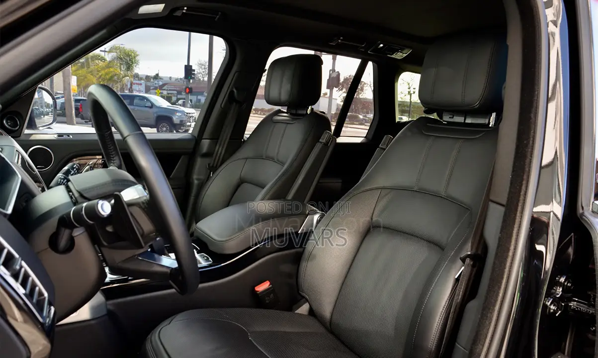 Rent a Car - Range Rover Sport