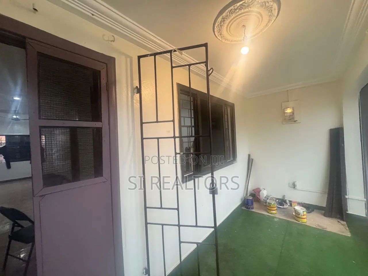4bdrm Bungalow in Regimanuel Gray, Sakumono for rent