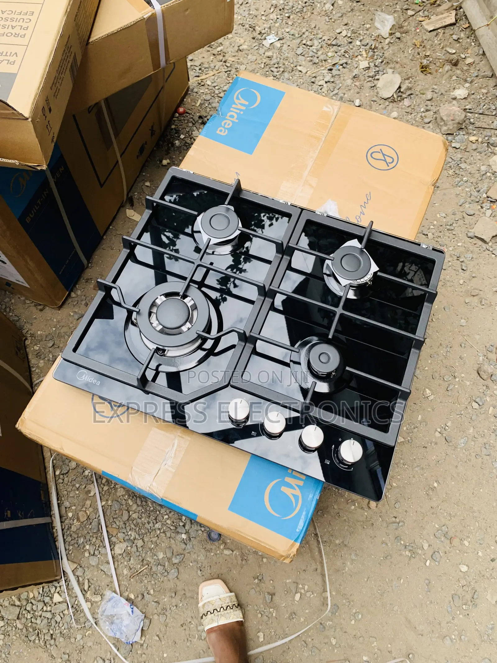 Hot Deals on Midea Gas Cooker Built in 60cm 4burger 60g40me