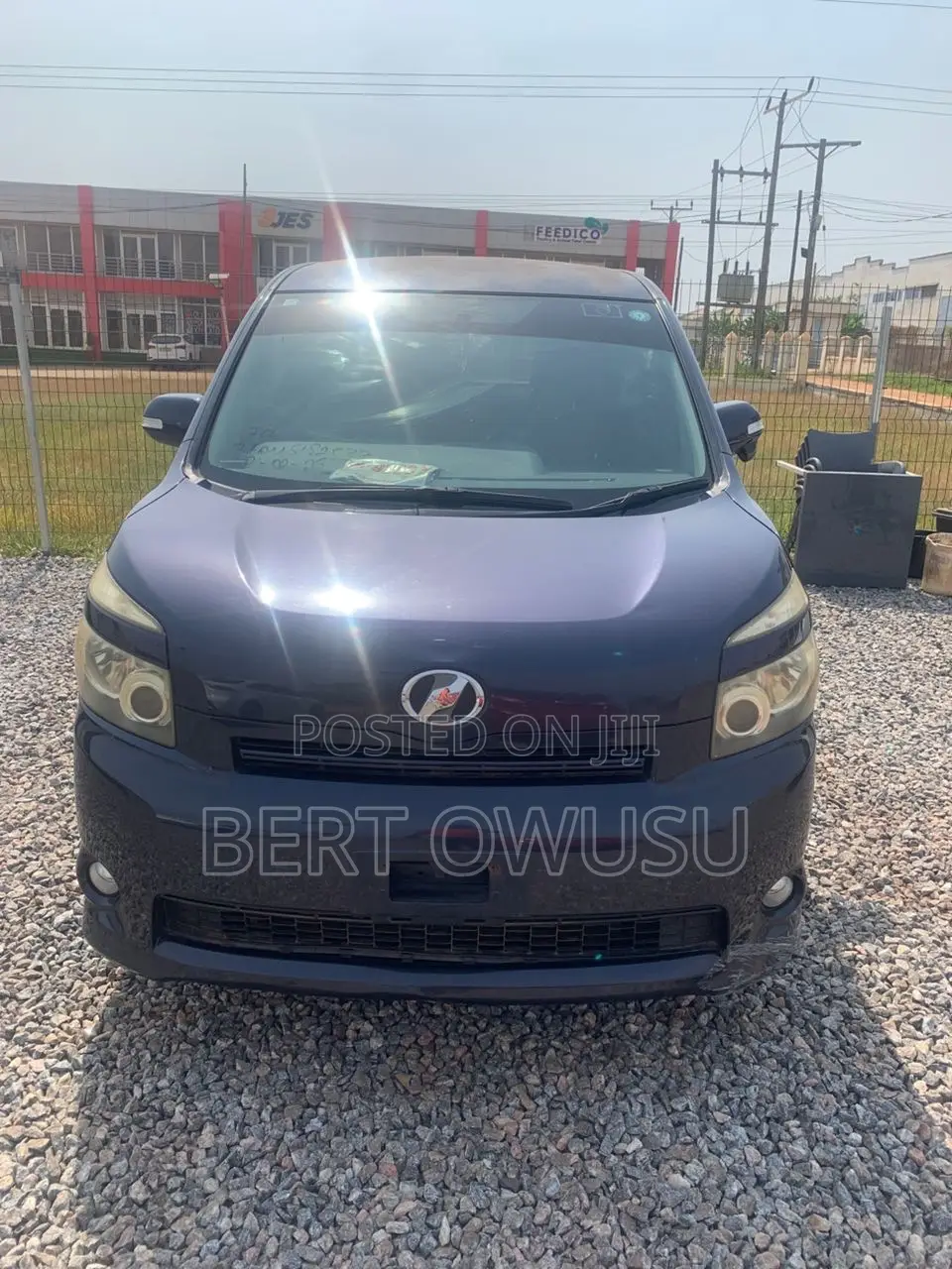 Toyota Voxy 2012 Blue