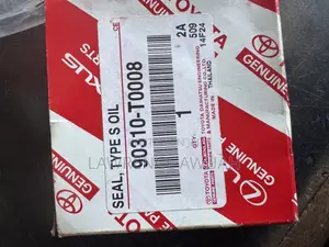 Toyota Hilux Original Toyota Gearbox Seal
