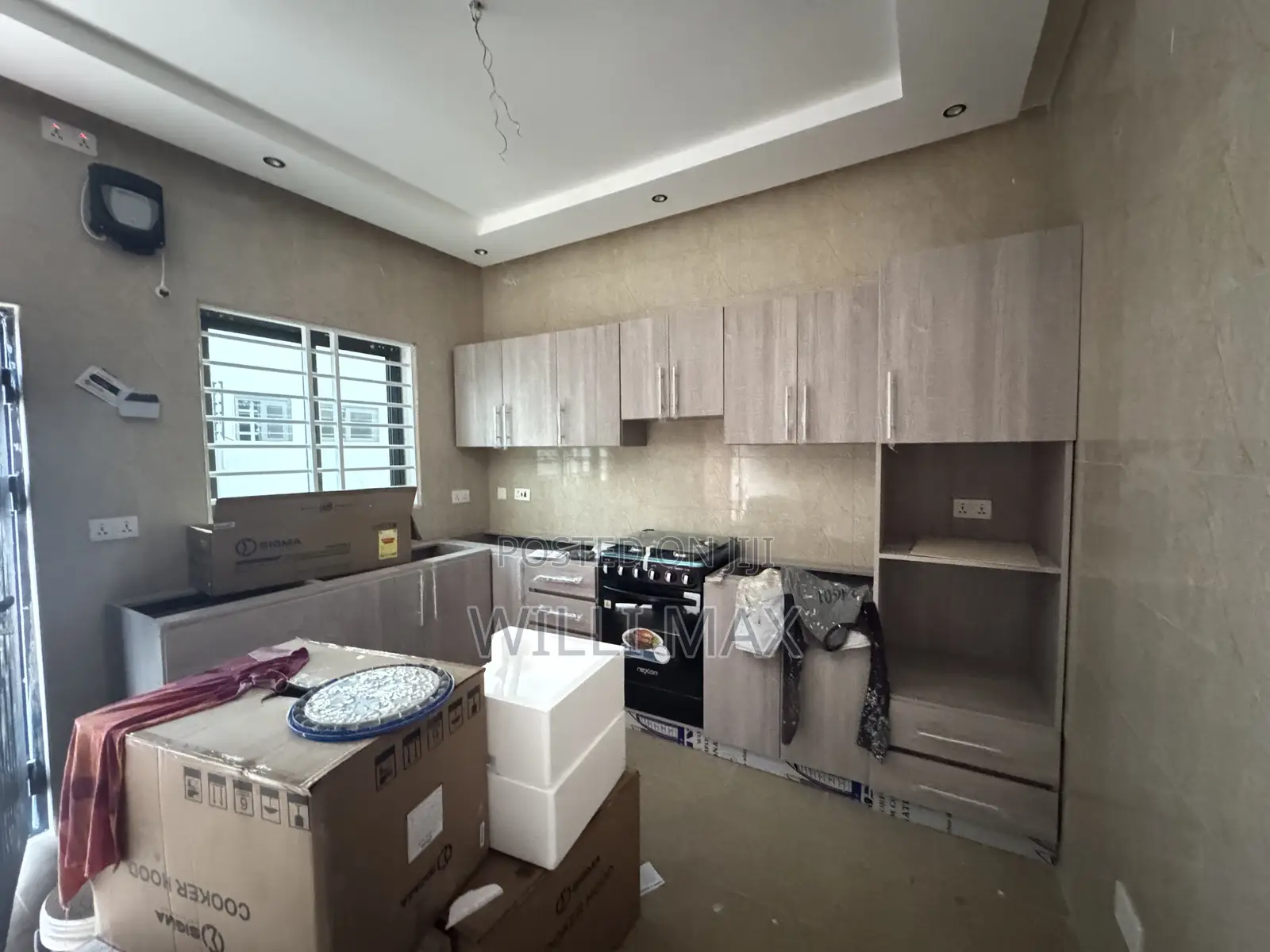 3bdrm Bungalow in Ayimensah, Oyarifa Mall Area for sale