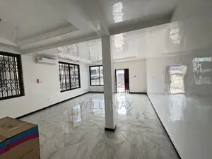 3bdrm Townhouse / Terrace in Oyarifa for rent