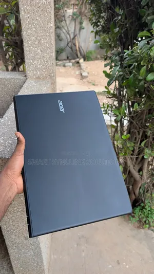 New Laptop Acer TravelMate P255 M 8GB Intel Core i5 SSD 256GB