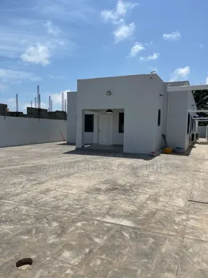 3bdrm House in Spintex, Baatsona Total for sale
