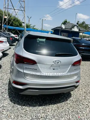Hyundai Santa Fe 2016 Silver