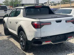Hyundai Santa Cruz 2022 White