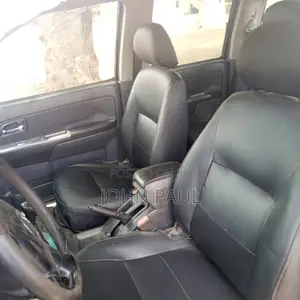 Isuzu D-MAX 2008 Gray
