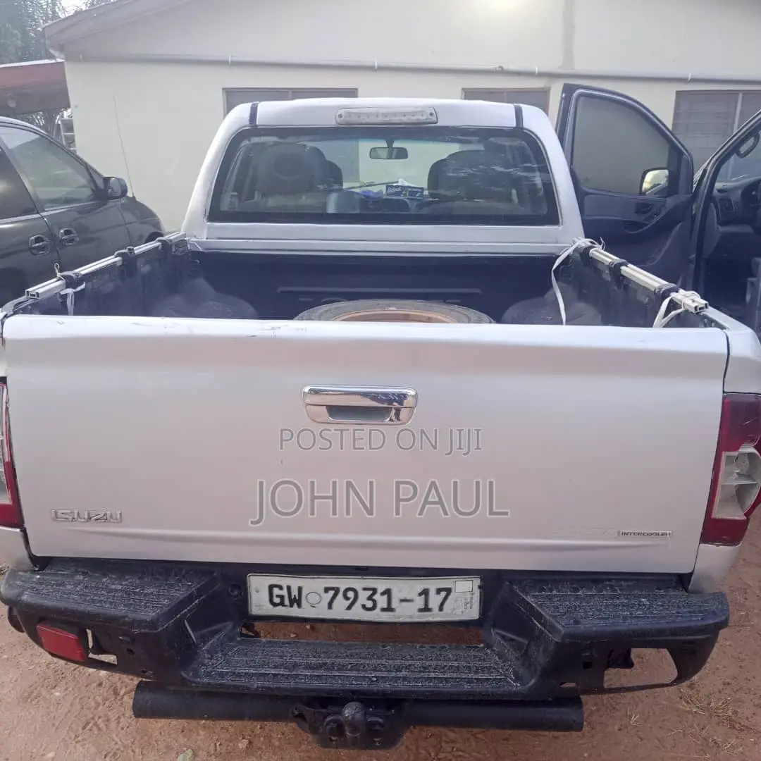 Isuzu D-MAX 2008 Gray