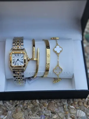 Classy Ladies Watch and Bracelet Jewelry Set