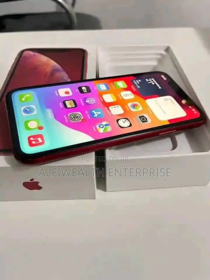 Apple iPhone XR 64 GB Red