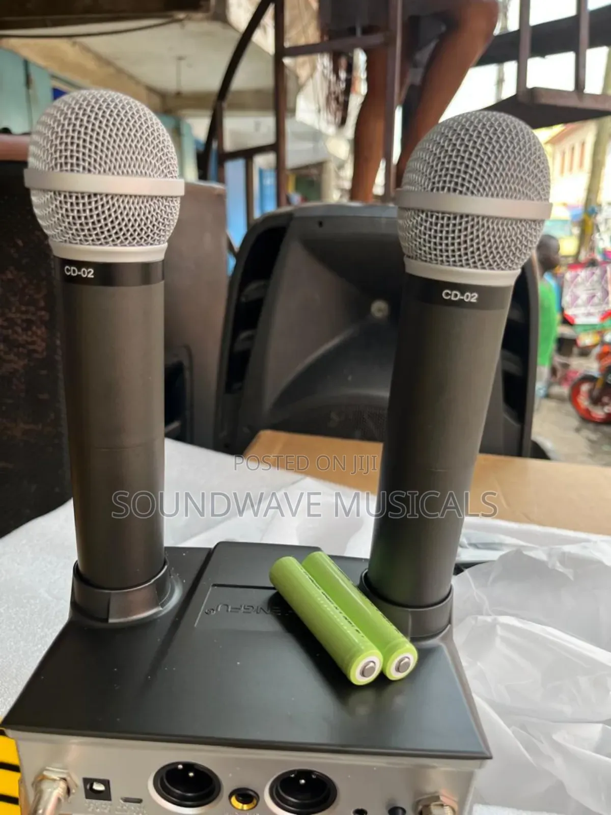 Shengfu Wireless Microphone Uhf System