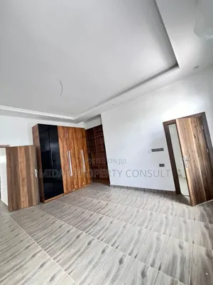 3bdrm House in Comm 24, Accra Metropolitan for sale