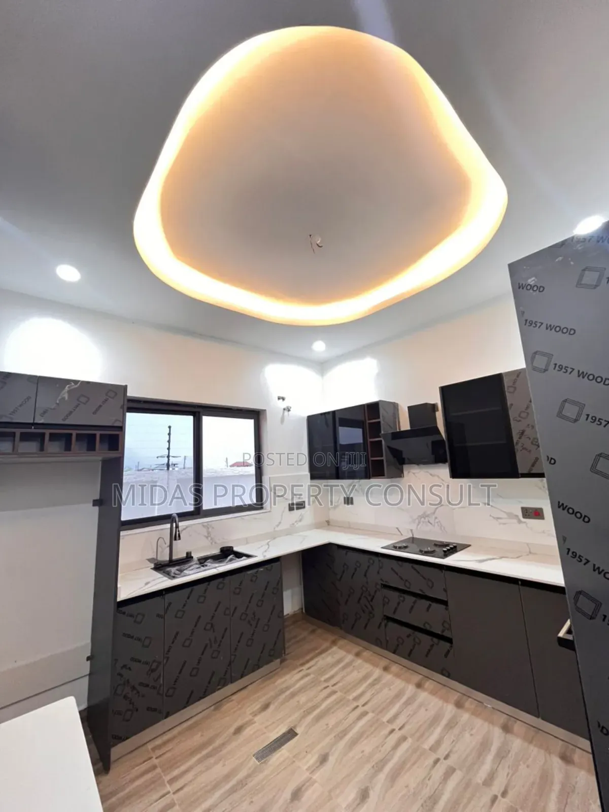 3bdrm House in Comm 24, Accra Metropolitan for sale