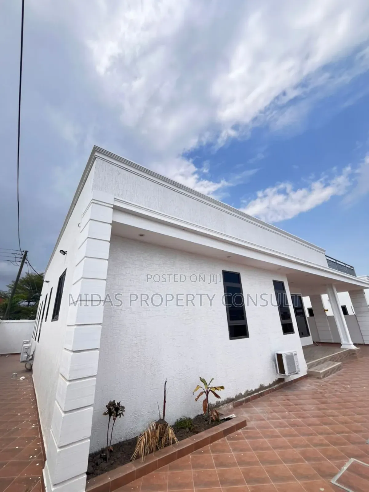 3bdrm House in Comm 24, Accra Metropolitan for sale
