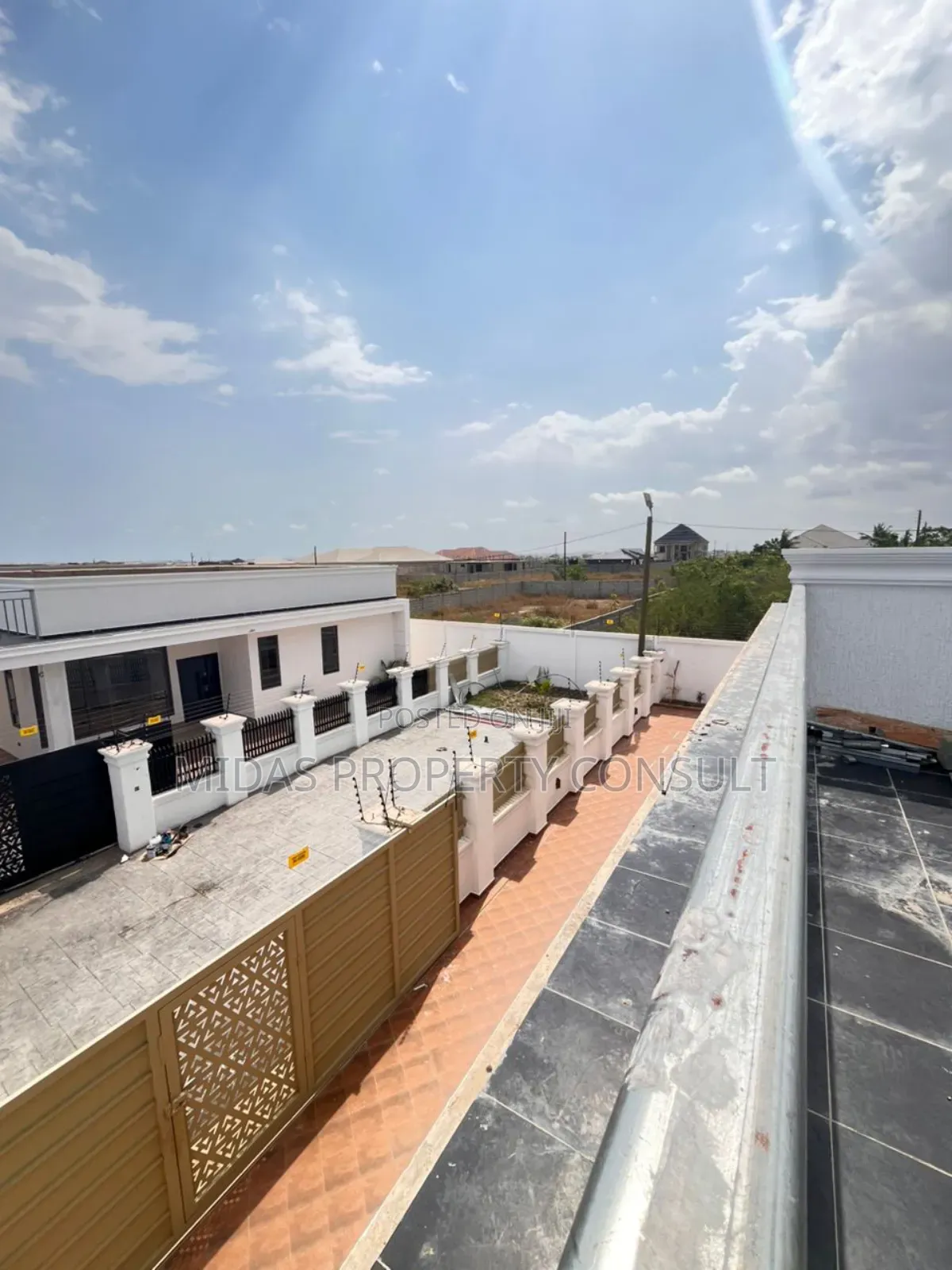 3bdrm House in Comm 24, Accra Metropolitan for sale