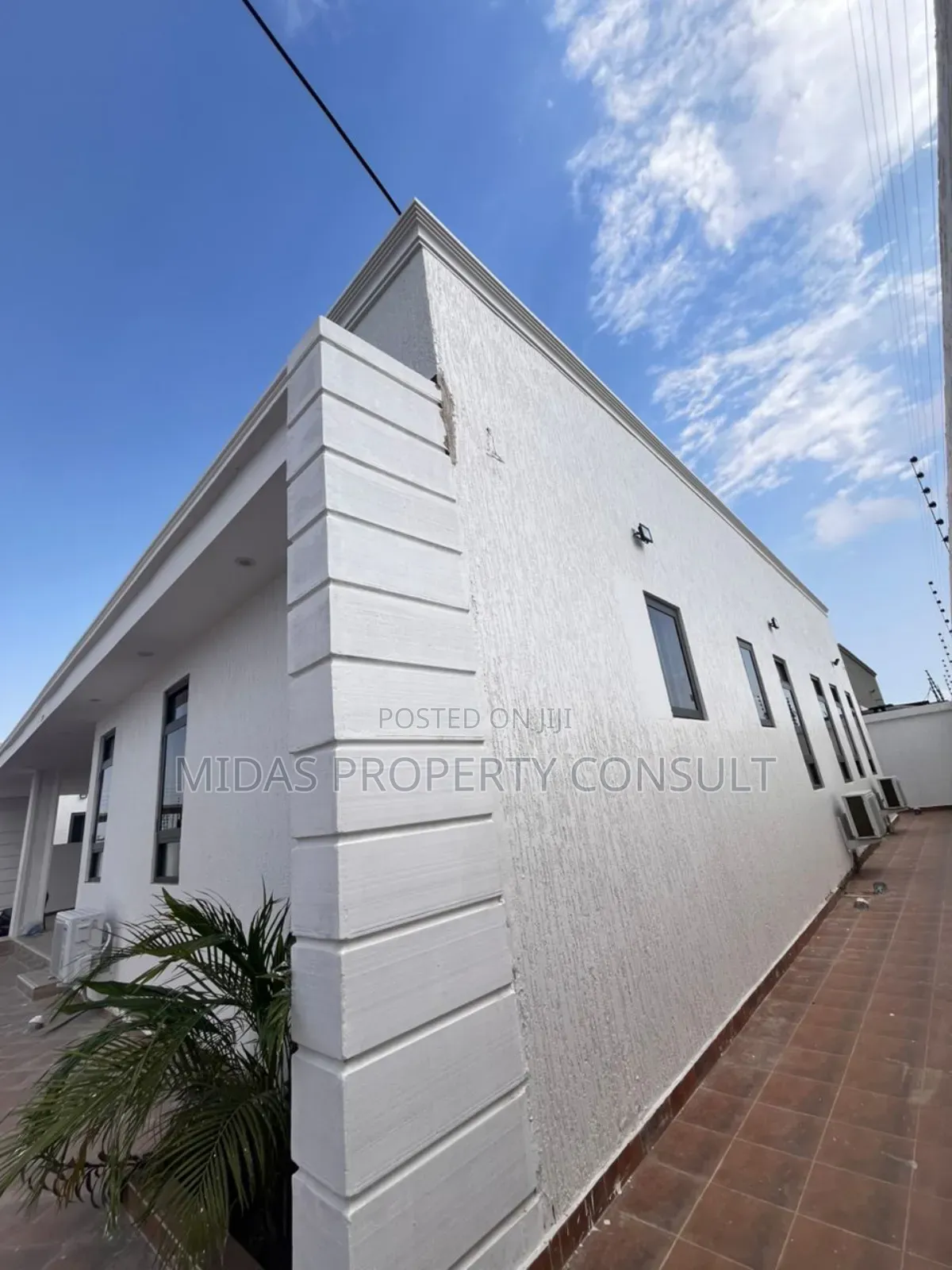 3bdrm House in Comm 24, Accra Metropolitan for sale