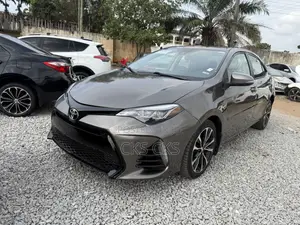 Toyota Corolla 2017 Ivory