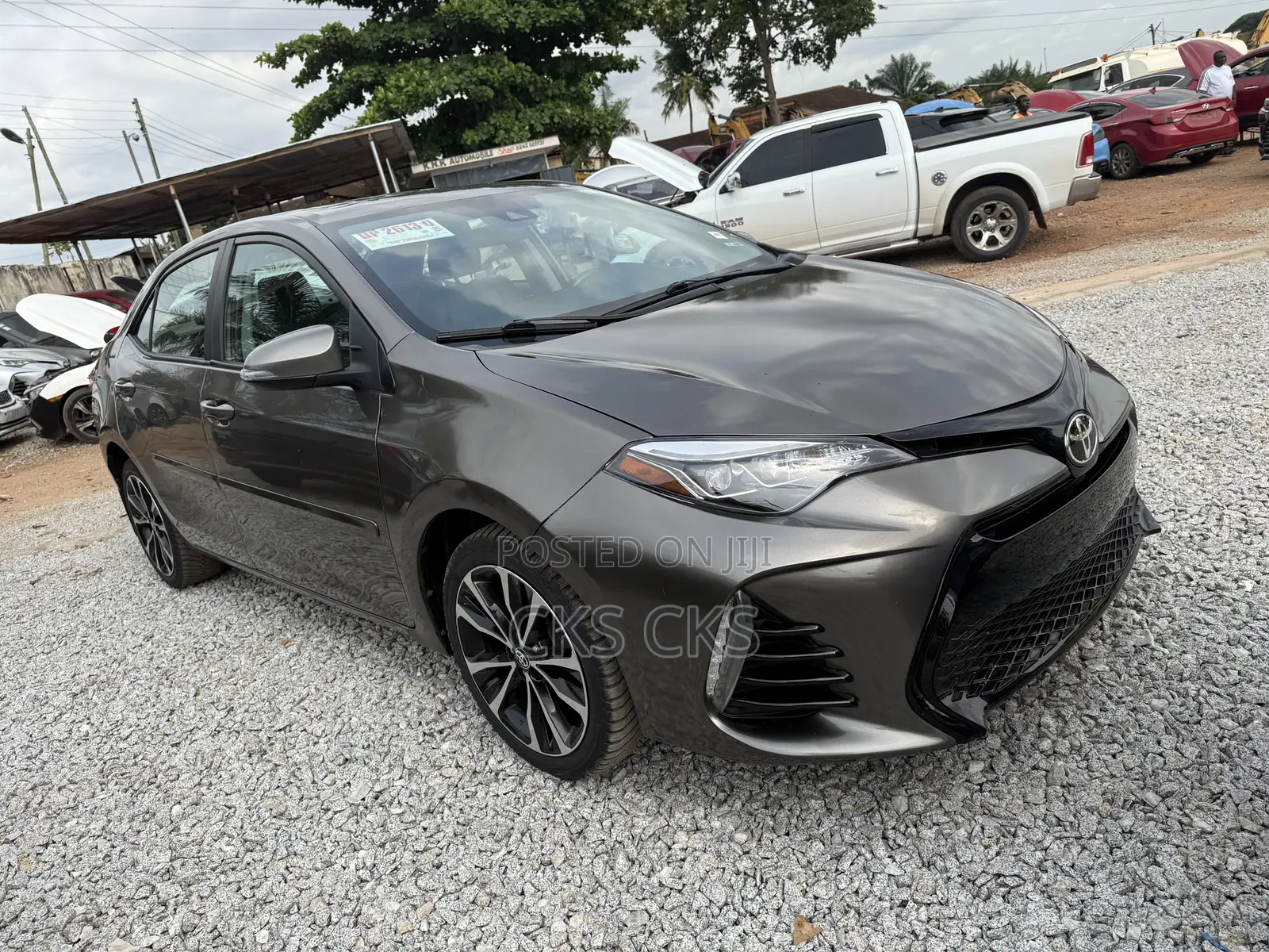 Toyota Corolla 2017 Ivory