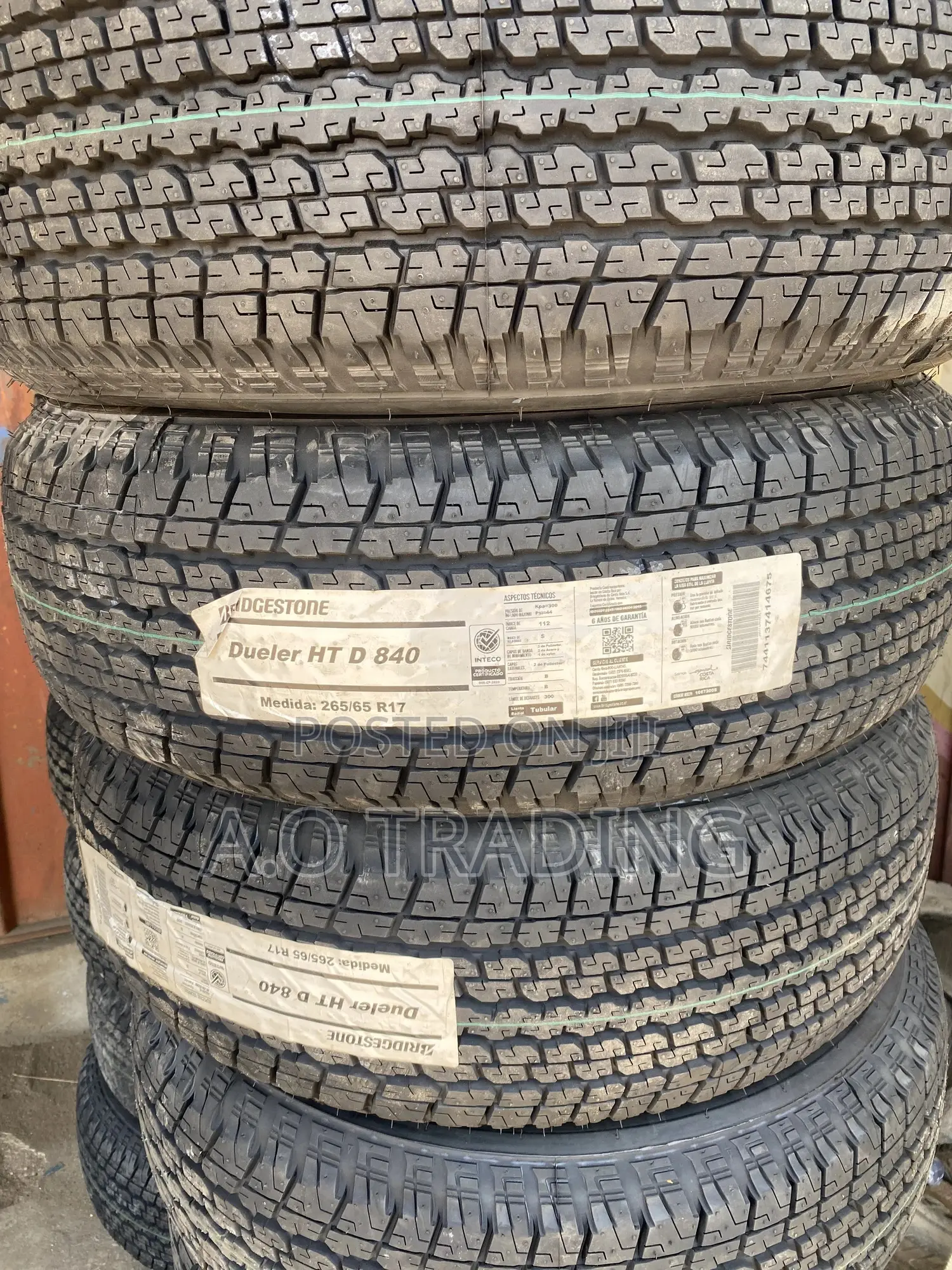 Bridgestone 265/65r17
