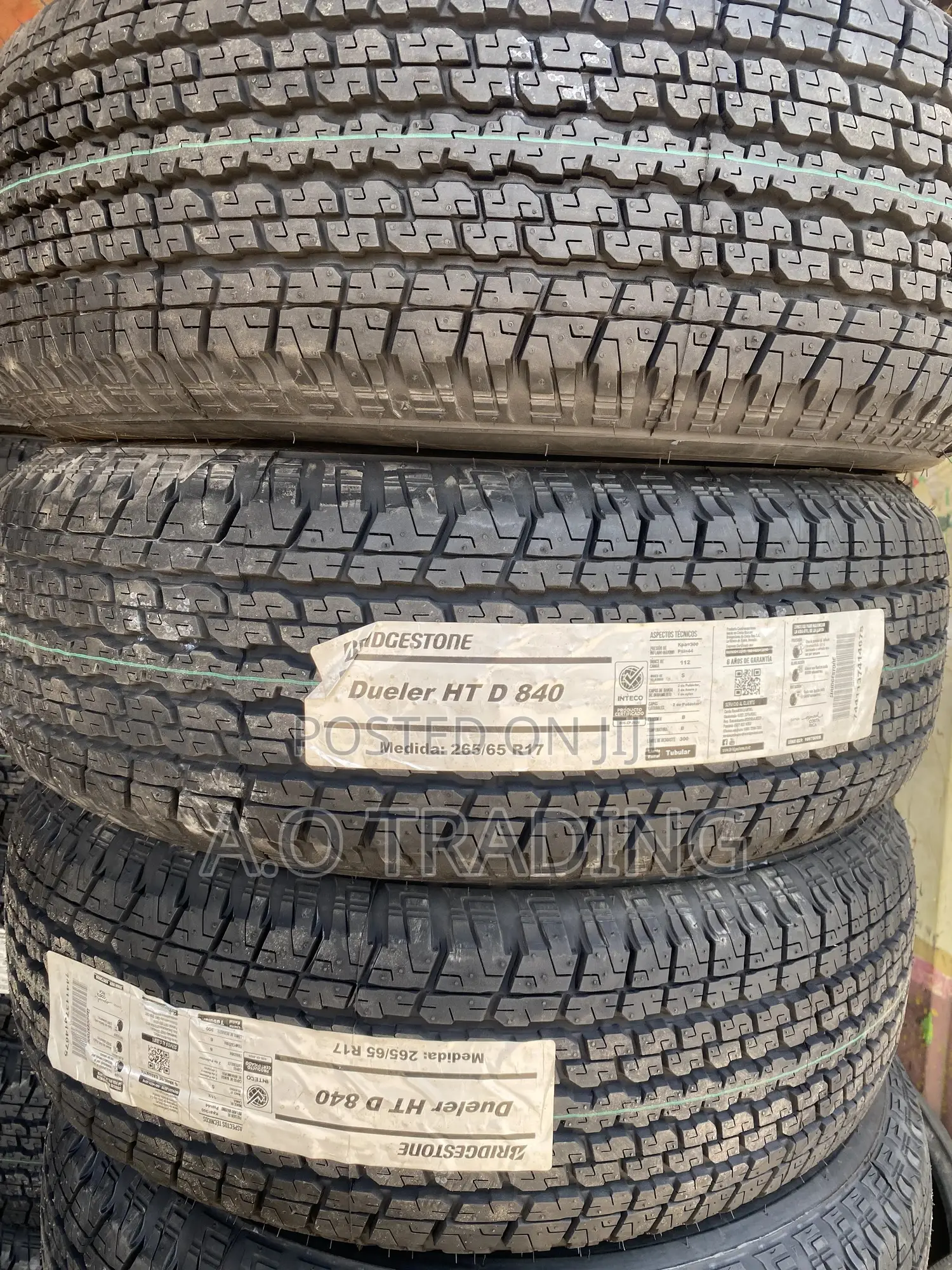 Bridgestone 265/65r17