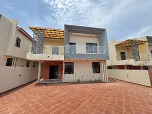 4bdrm Duplex in Oyarifa for sale