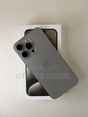Apple iPhone 15 Pro Max 256 GB Silver