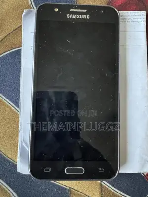 Samsung Galaxy J5 8 GB Black