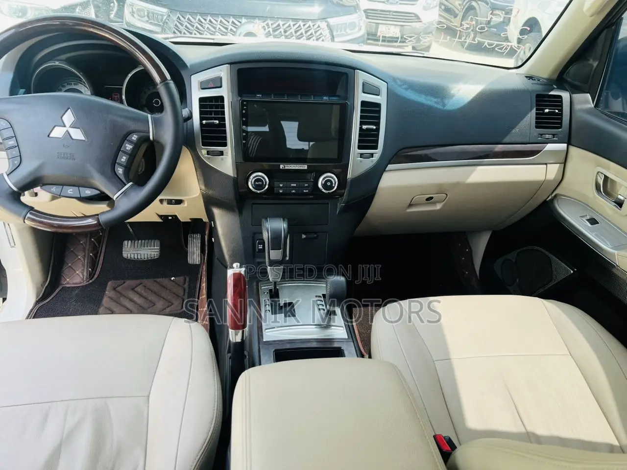 Mitsubishi Pajero V80 3.8 V6 GLS 2019 White