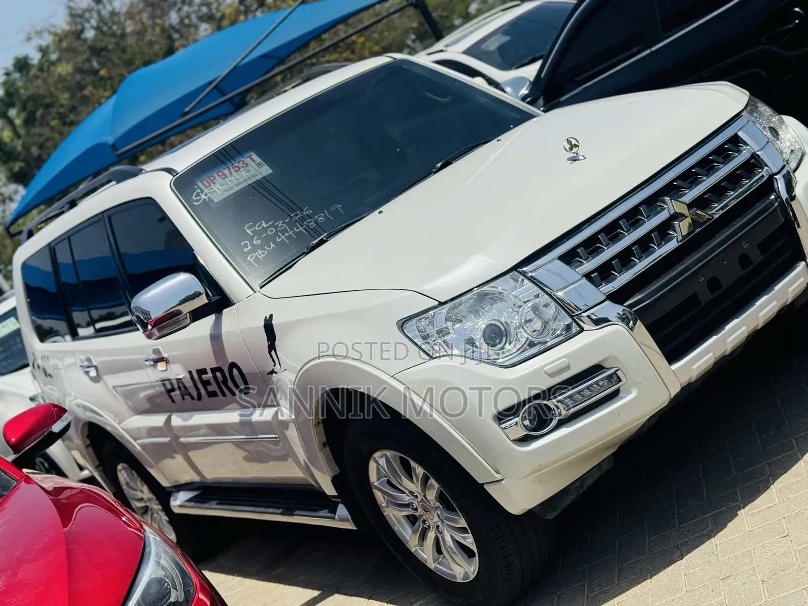 Mitsubishi Pajero V80 3.8 V6 GLS 2019 White