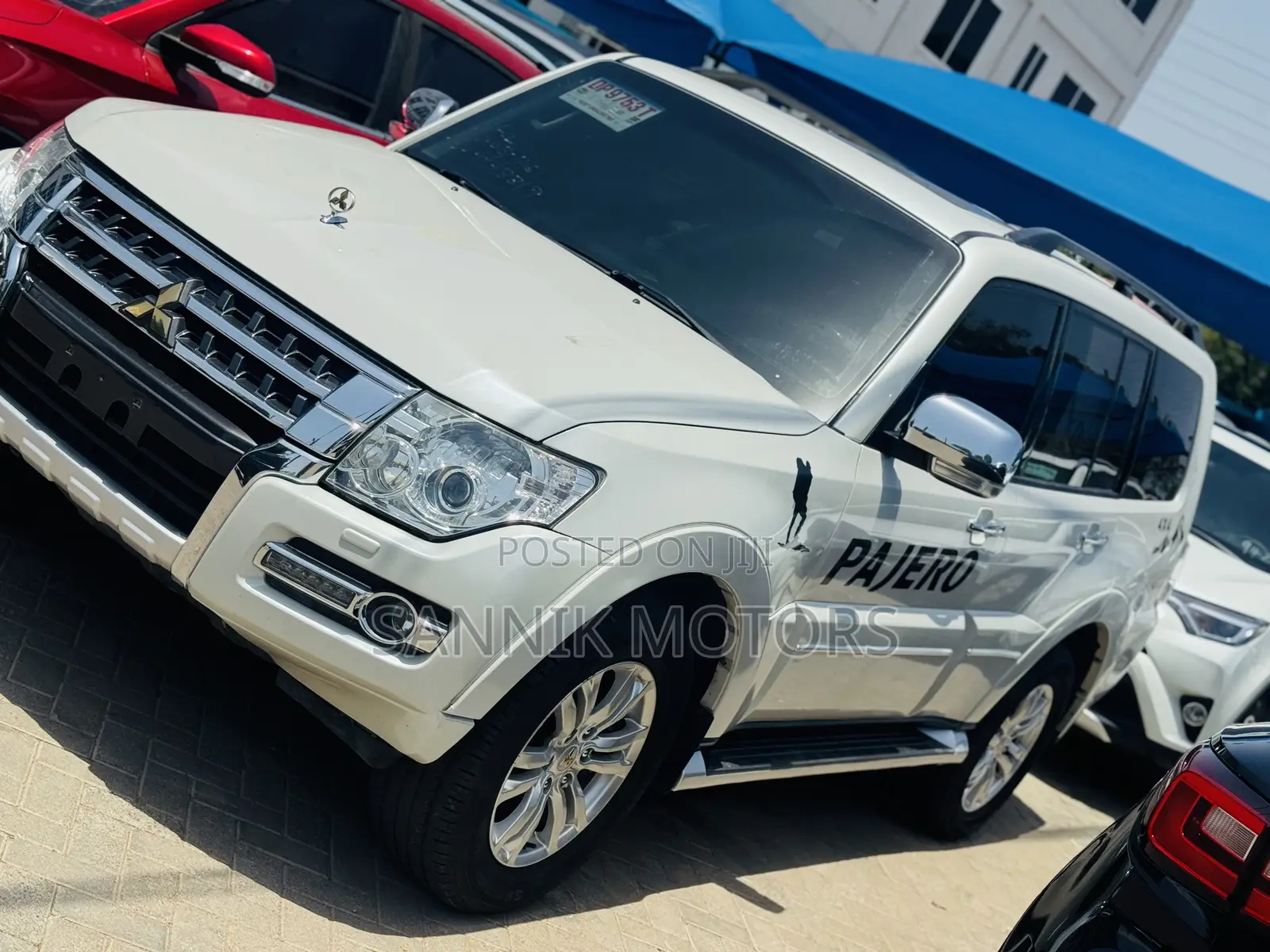 Mitsubishi Pajero V80 3.8 V6 GLS 2019 White