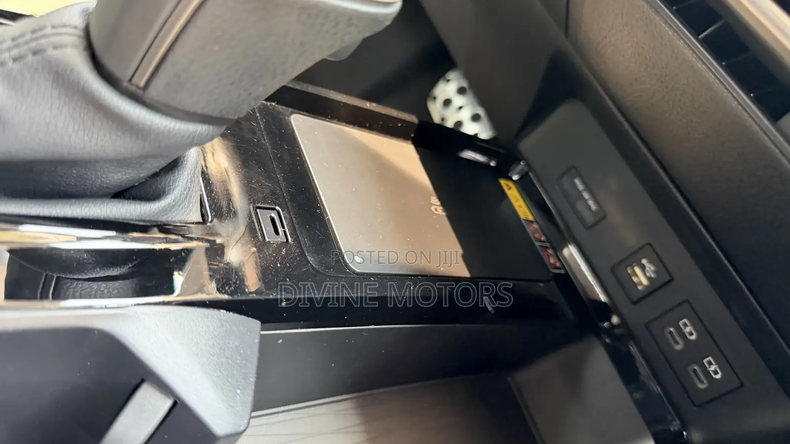 Toyota Camry Hybrid XSE 2024 White